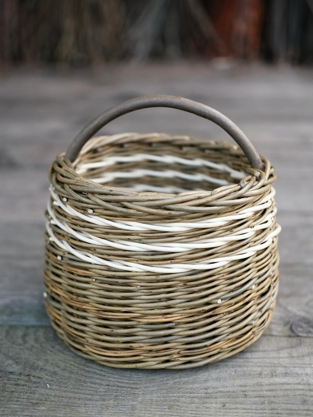 Post 6 by Rachel Bower | Basketmaker on Instagram (carousel)