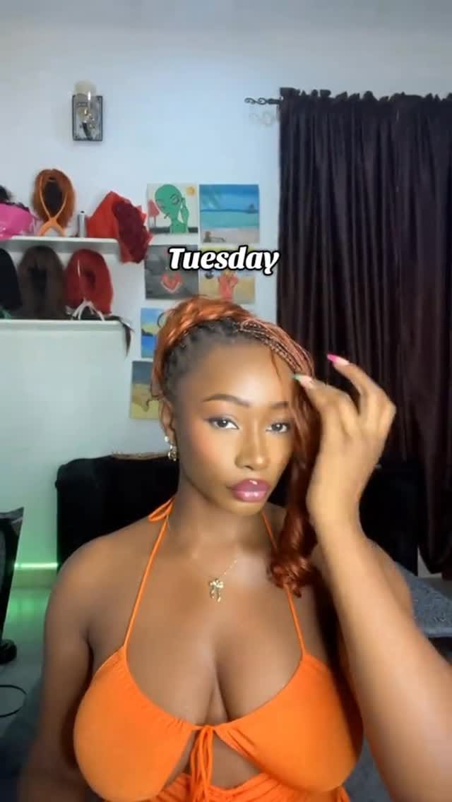 Post 2 by Helen🦋 on Instagram (video)