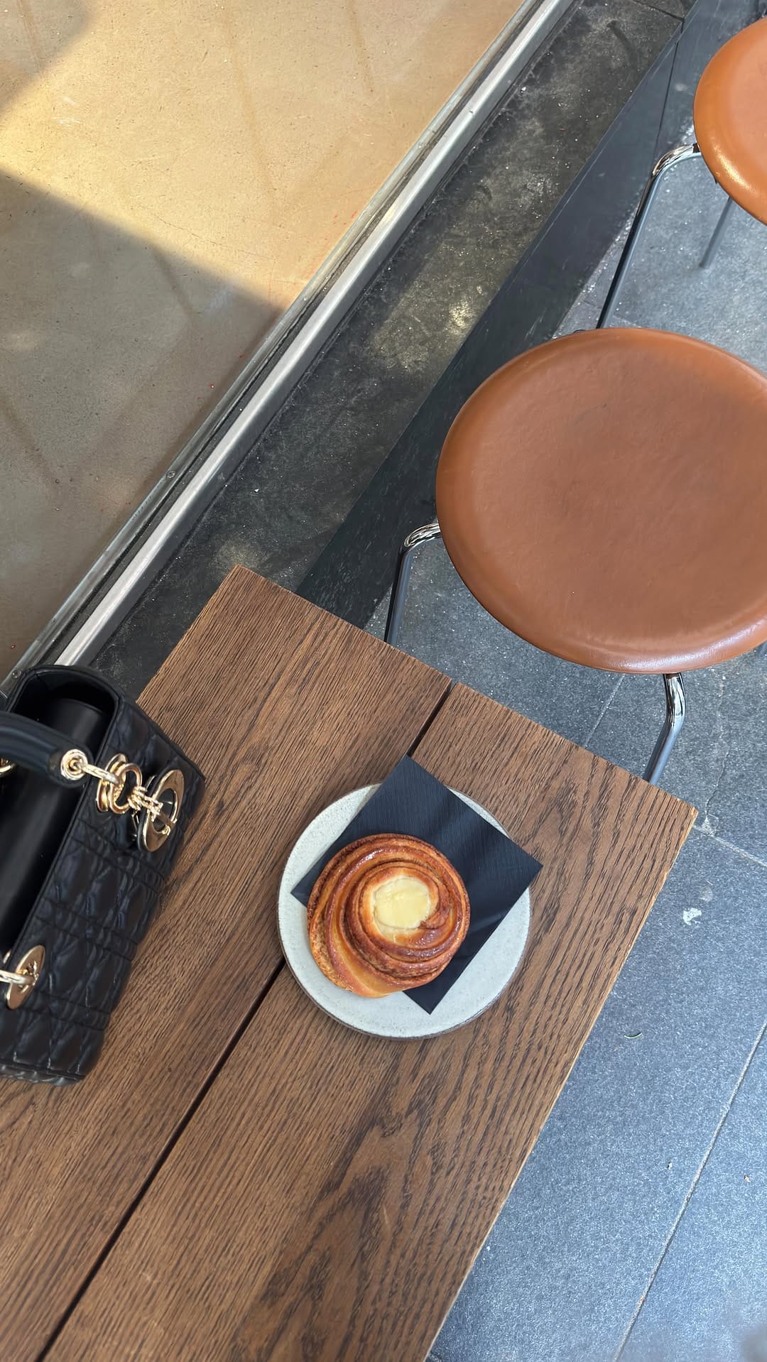 Post 4 by Naraz Alsalim on Instagram (video)