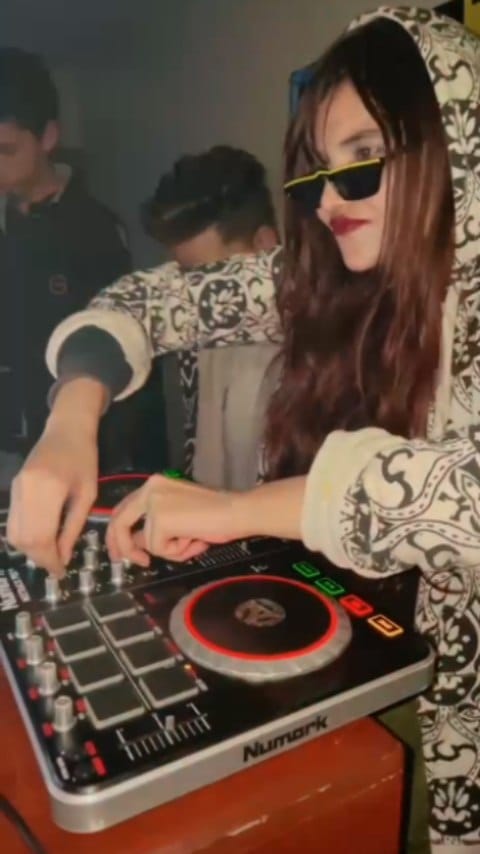 Post 3 by Dr.Muiza Imran🦋 on Instagram (video)