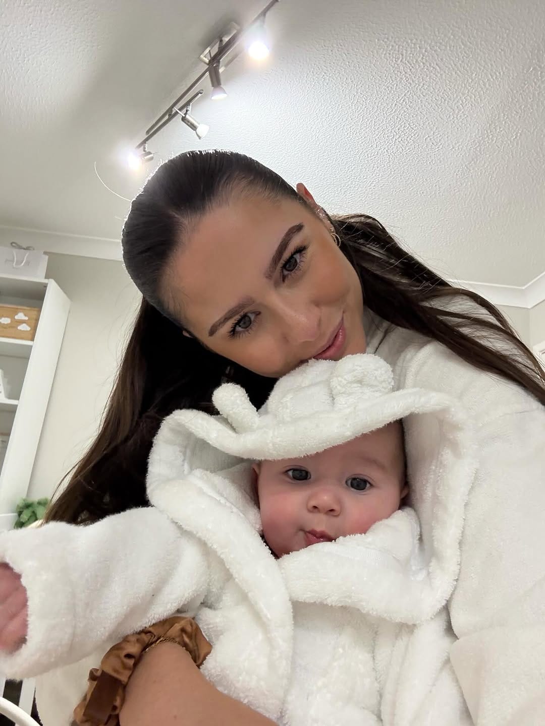 Post 4 by 𝑨𝑳𝑰𝑪𝑬 𝑵𝑶𝑾𝑶𝑩𝑰𝑳𝑺𝑲𝑰 on Instagram (carousel)