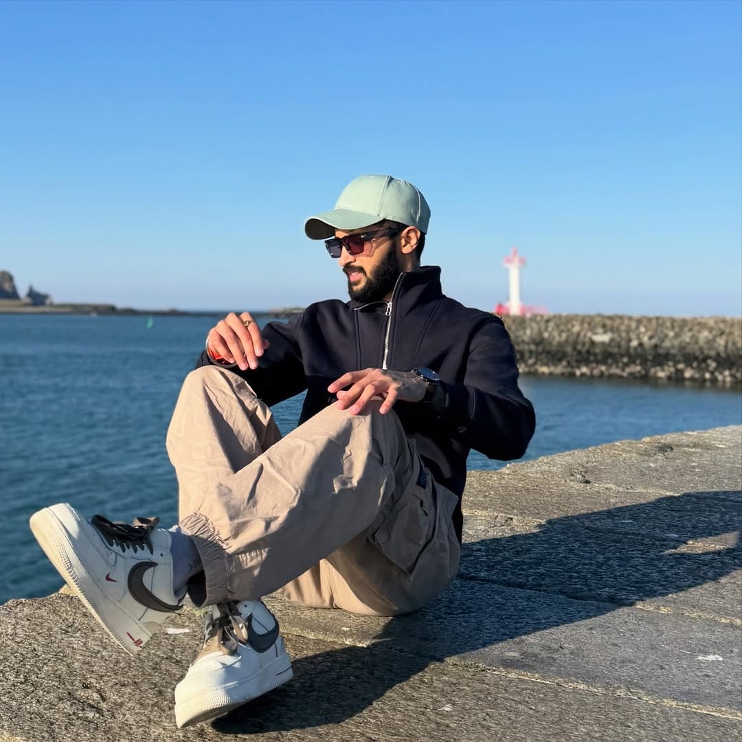 Post 1 by 𝗔𝗕𝗛𝗜𝗡𝗔𝗩  𝗕𝗛𝗨𝗠𝗔𝗥𝗞𝗔𝗥 🧿 on Instagram (image)