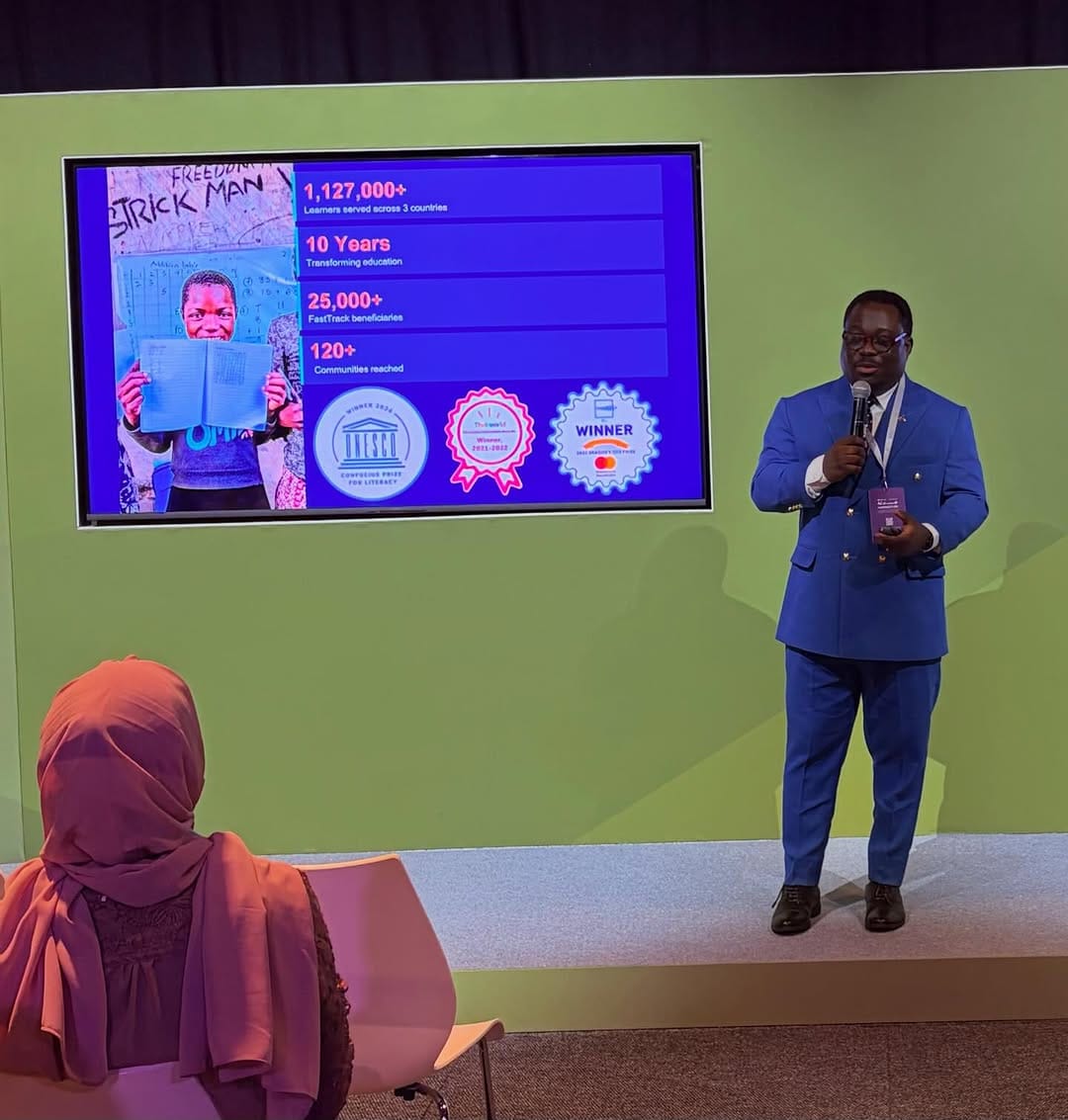 Post 2 by Gideon Olanrewaju -  Award Winning Entrepreneur on Instagram (carousel)