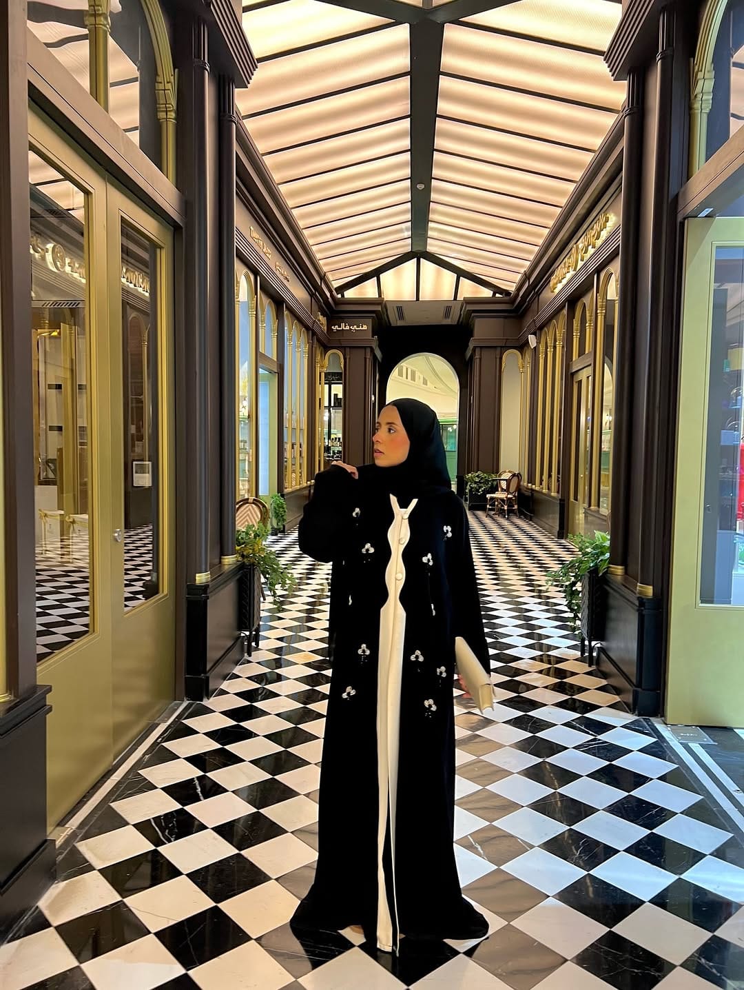Post 4 by Halima 💍🧑‍🧑‍🧒 on Instagram (carousel)
