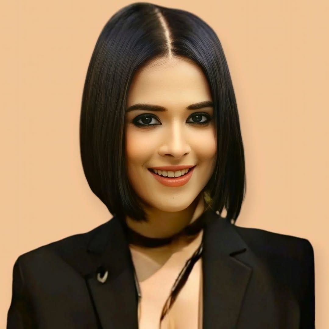 Post 2 by Disha Saxena on Instagram (image)