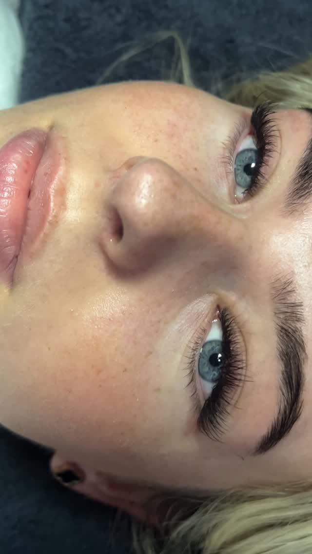 Post 5 by Tracey Lee on Instagram (video)