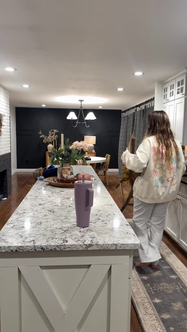 Post 2 by Jess Kent on Instagram (video)