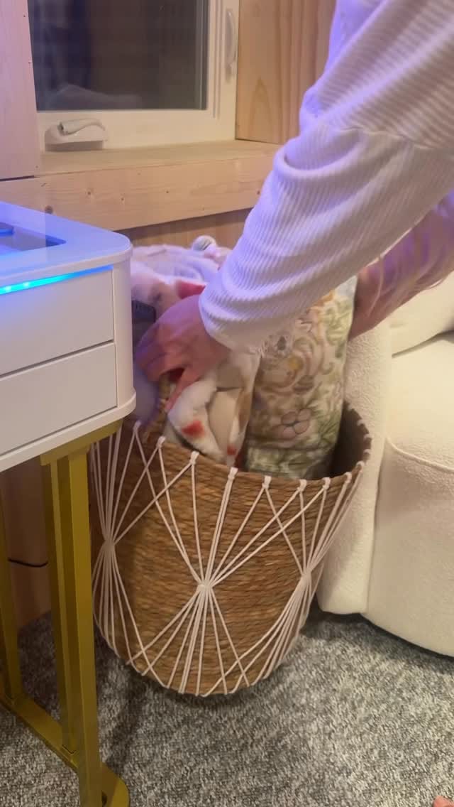 Post 1 by Jess Kent on Instagram (video)