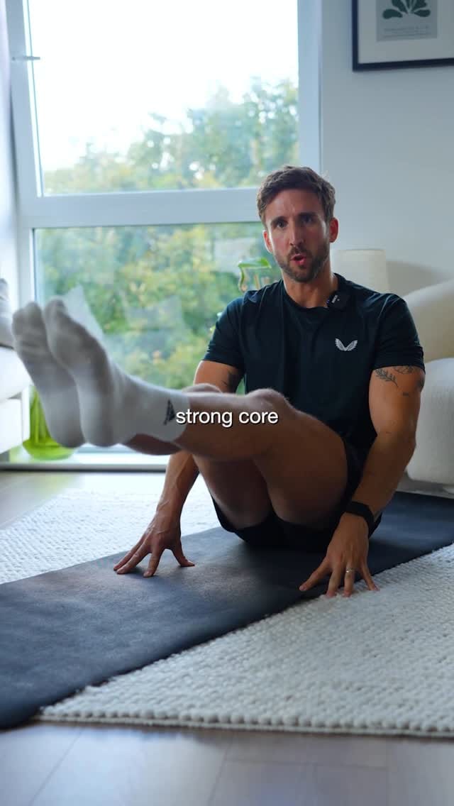 Post 8 by James Stirling - HOME WORKOUTS 💪🏻 on Instagram (video)
