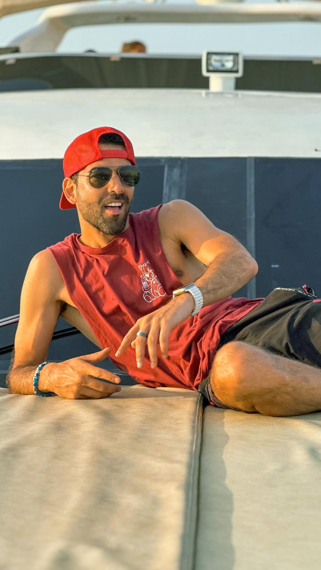 Post 5 by Jonathan Lipman on Instagram (video)