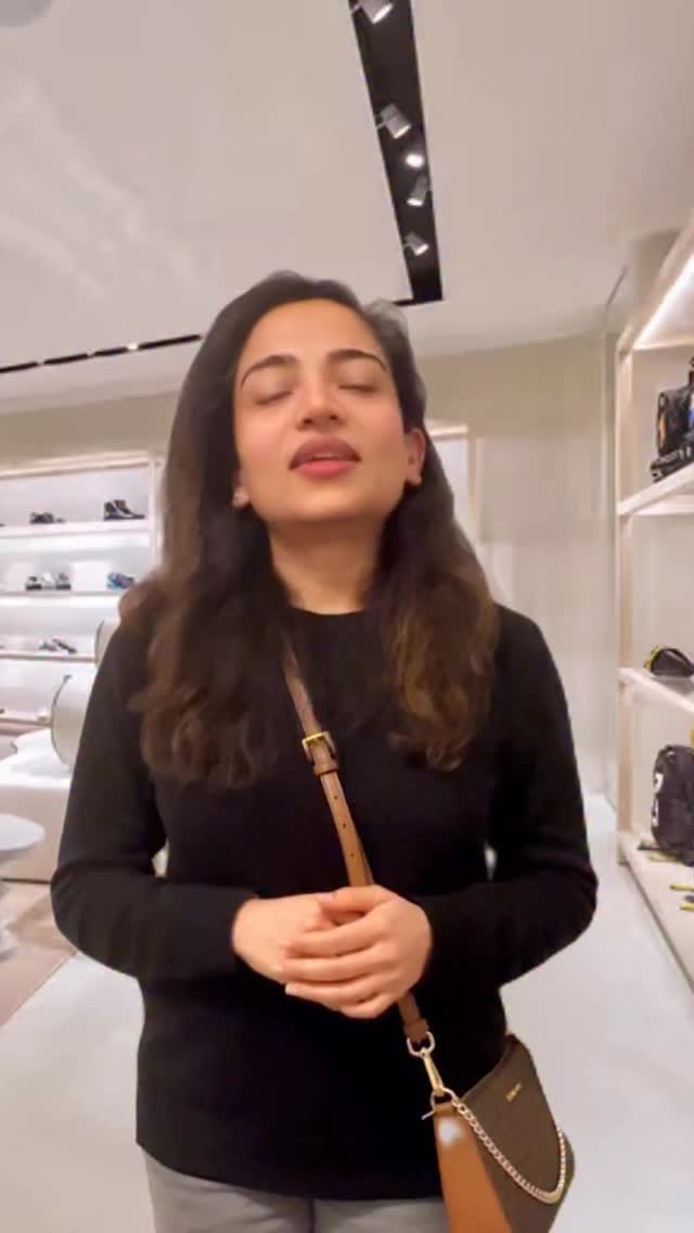 Post 1 by Ankita & Nittin | London on Instagram (video)