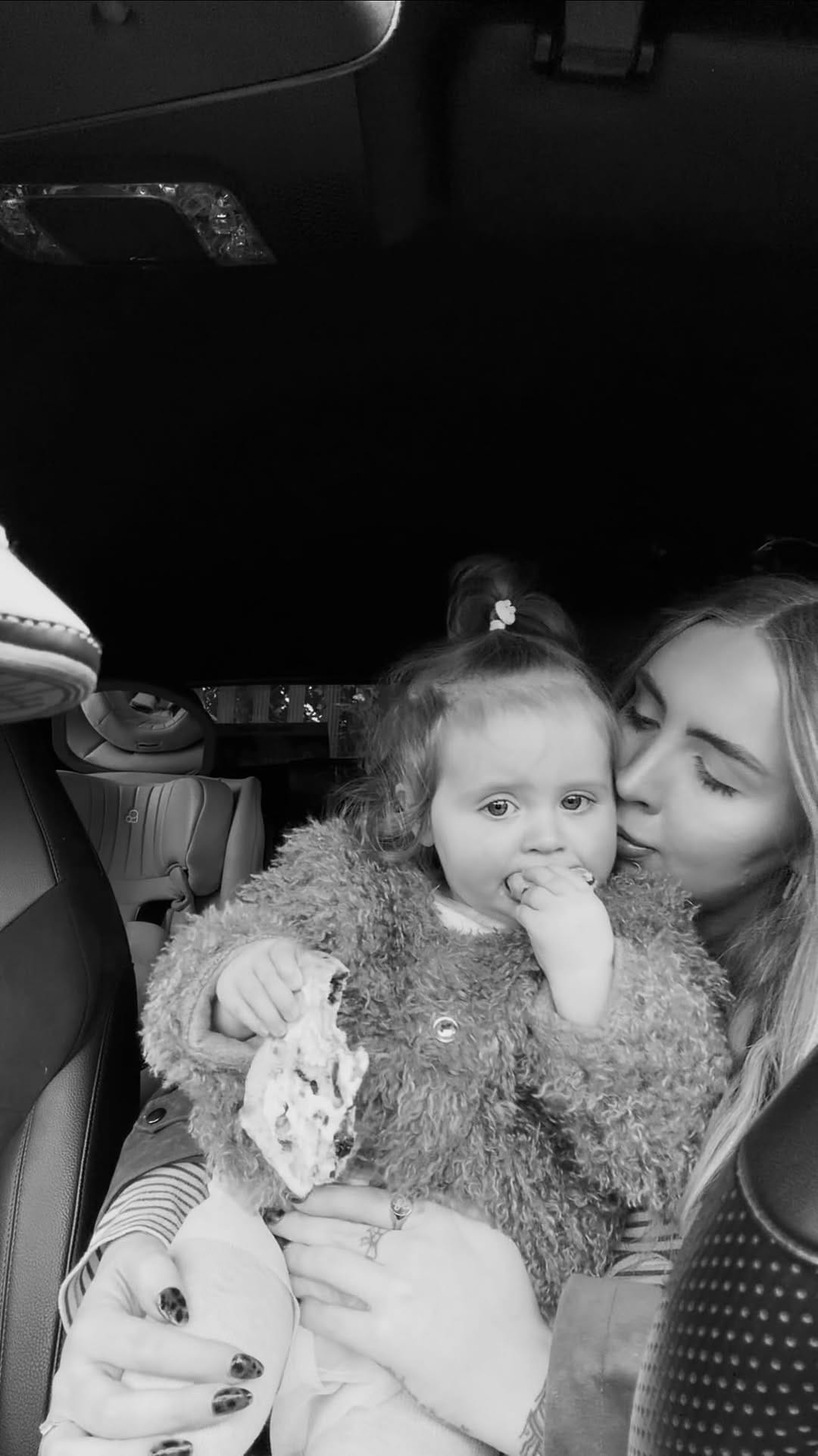 Post 6 by C H L O E on Instagram (video)