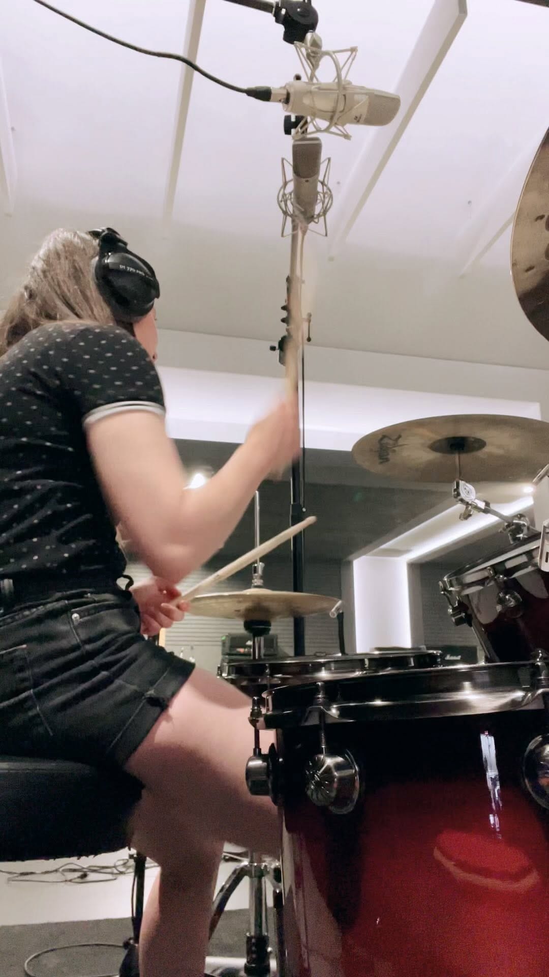 Post 8 by Georgia Challinor on Instagram (video)