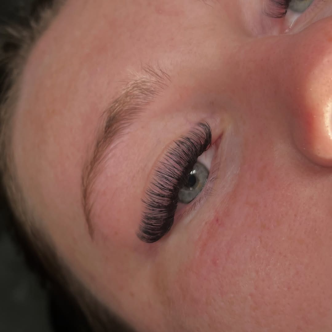 Post 6 by Em🕸️ - Lash Tech 📍West Lothian on Instagram (image)