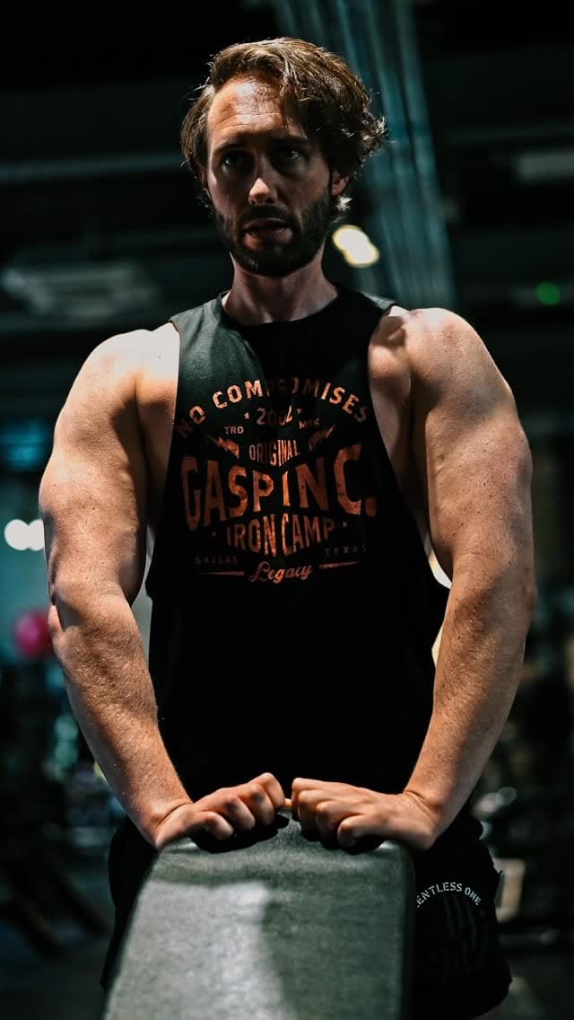 Post 4 by Ash Rowley | UK Freelance Model on Instagram (video)