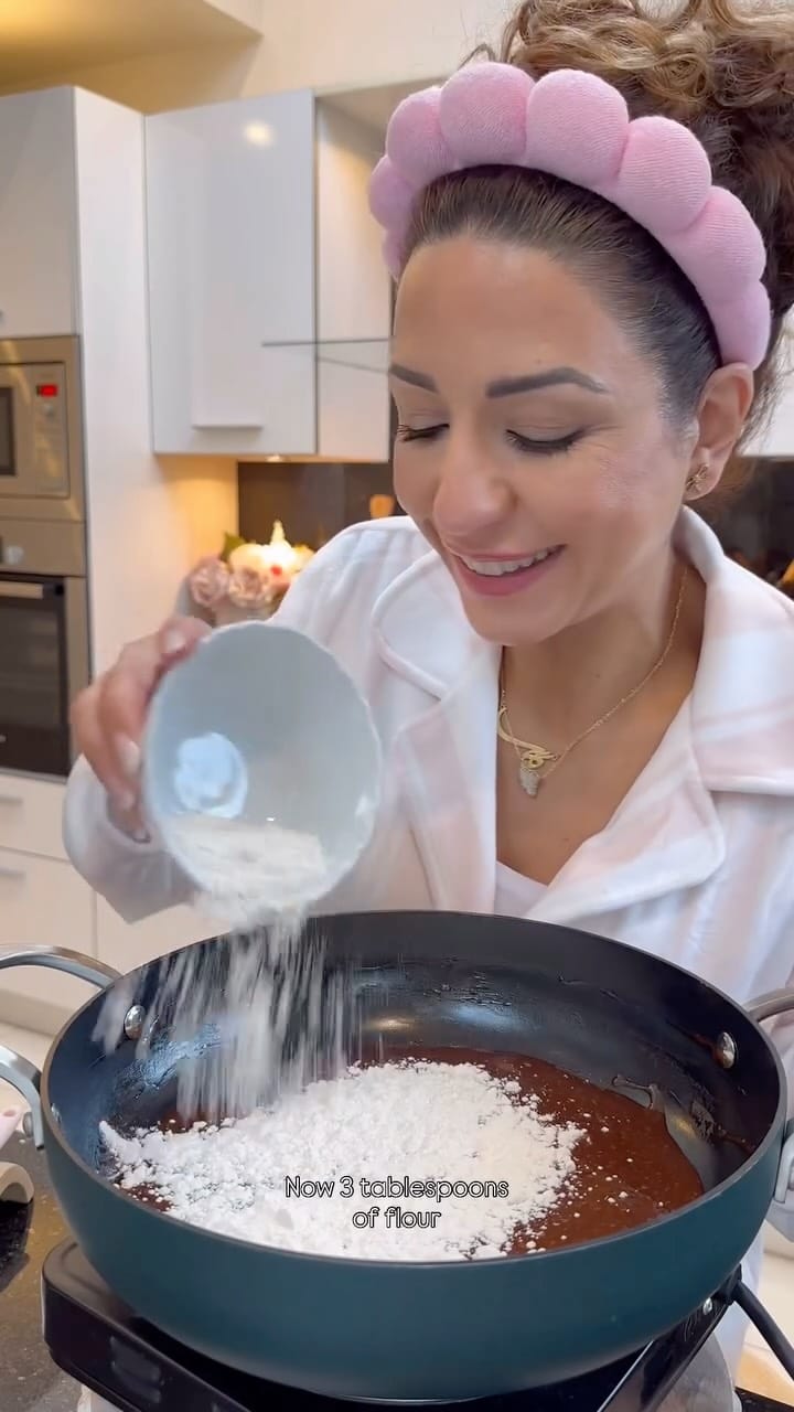 Post 9 by گلی نجادی🌷 on Instagram (video)