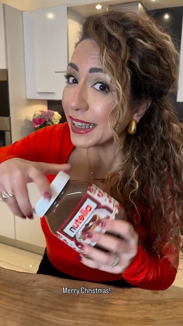 Post 4 by گلی نجادی🌷 on Instagram (video)