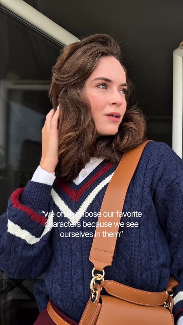 Post 5 by Anna | my 9-5 life and outfits on Instagram (video)