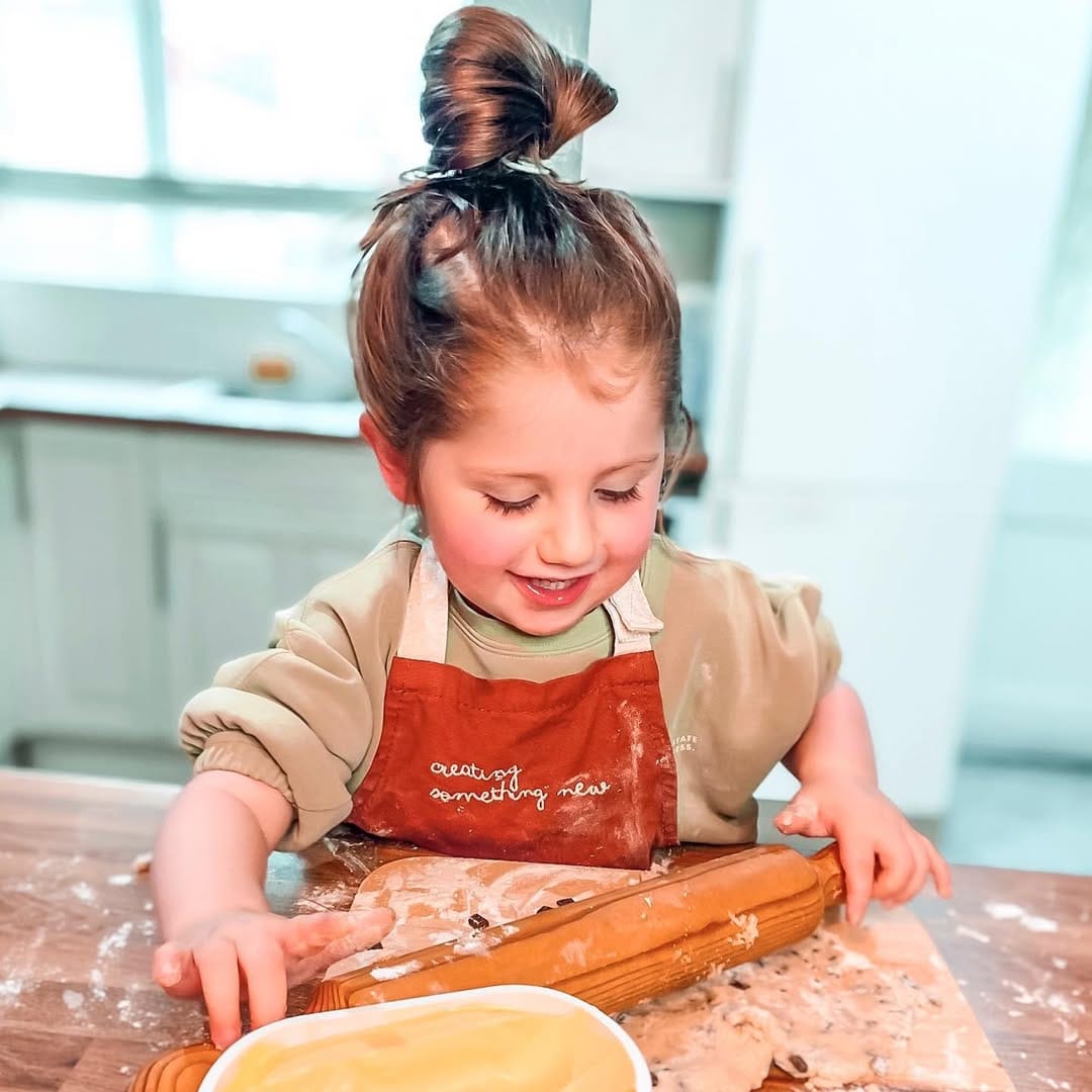 Post 4 by Jordan & Hadley Mila on Instagram (carousel)