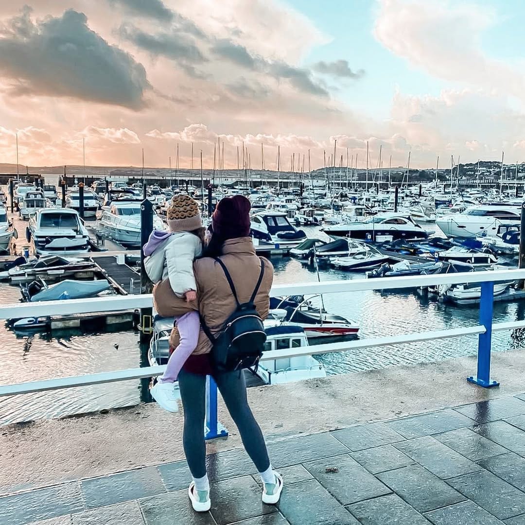 Post 7 by Jordan & Hadley Mila on Instagram (image)