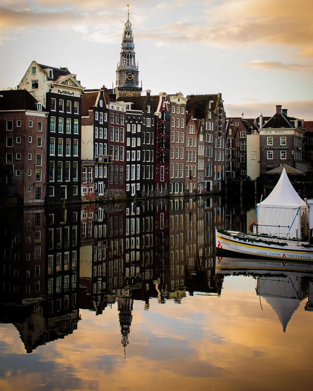 Post 6 by Siôn Smith on Instagram (image)