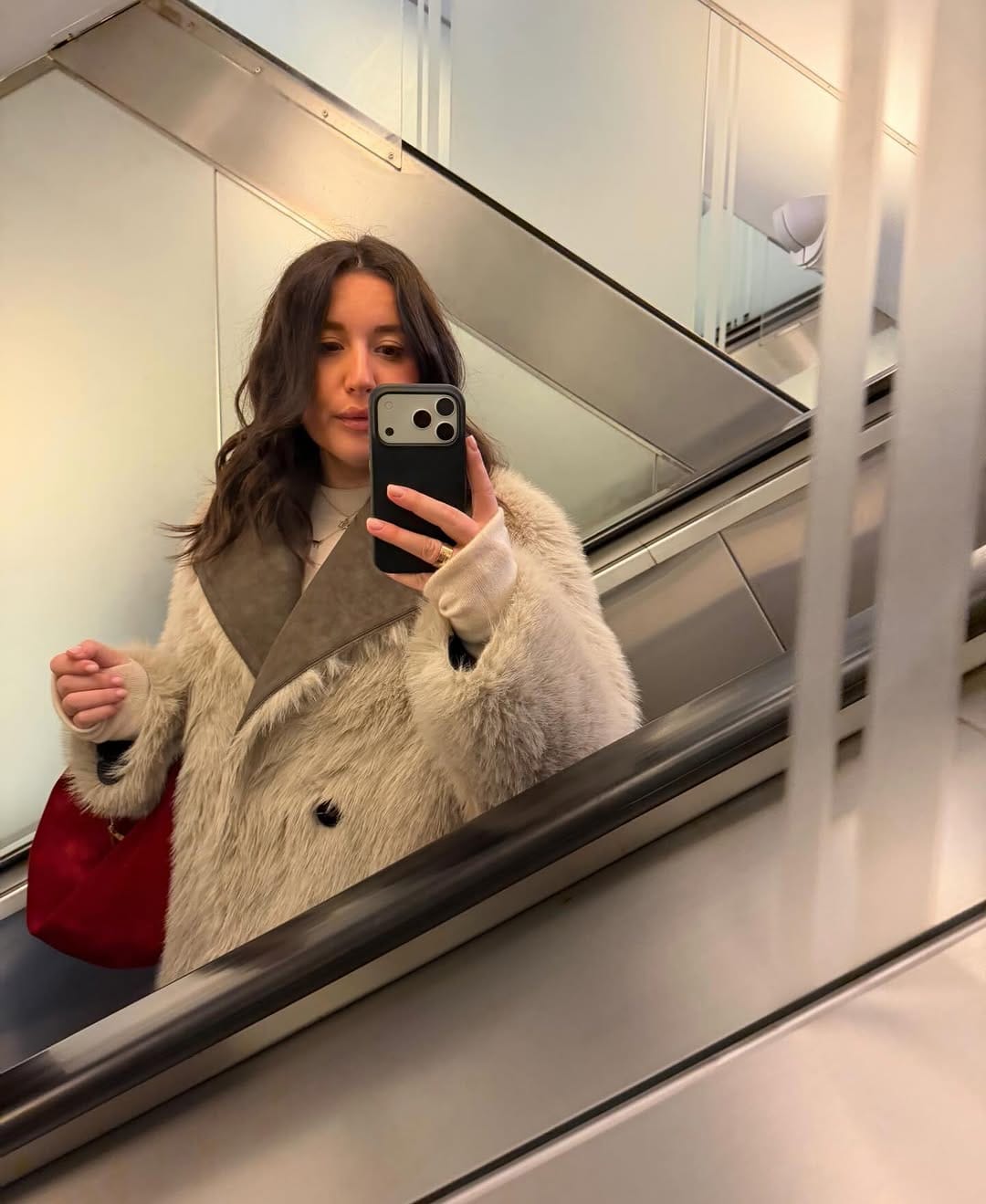 Post 1 by Claudia | Marketing & Website Designer on Instagram (carousel)
