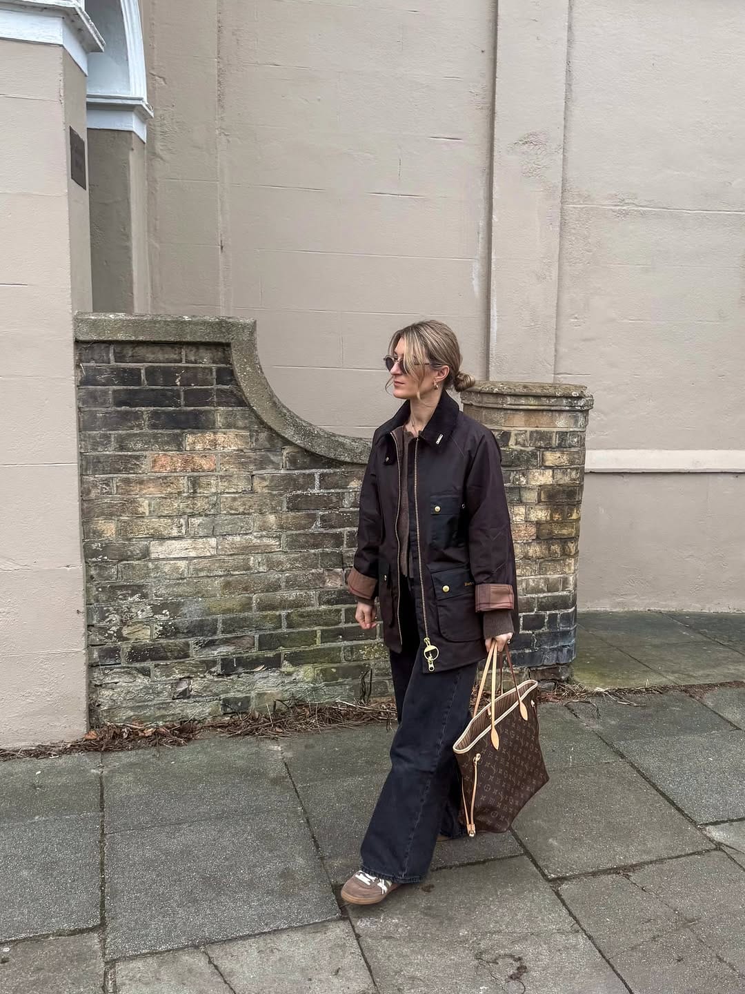 Post 6 by Charlotte SJ Elliott on Instagram (image)