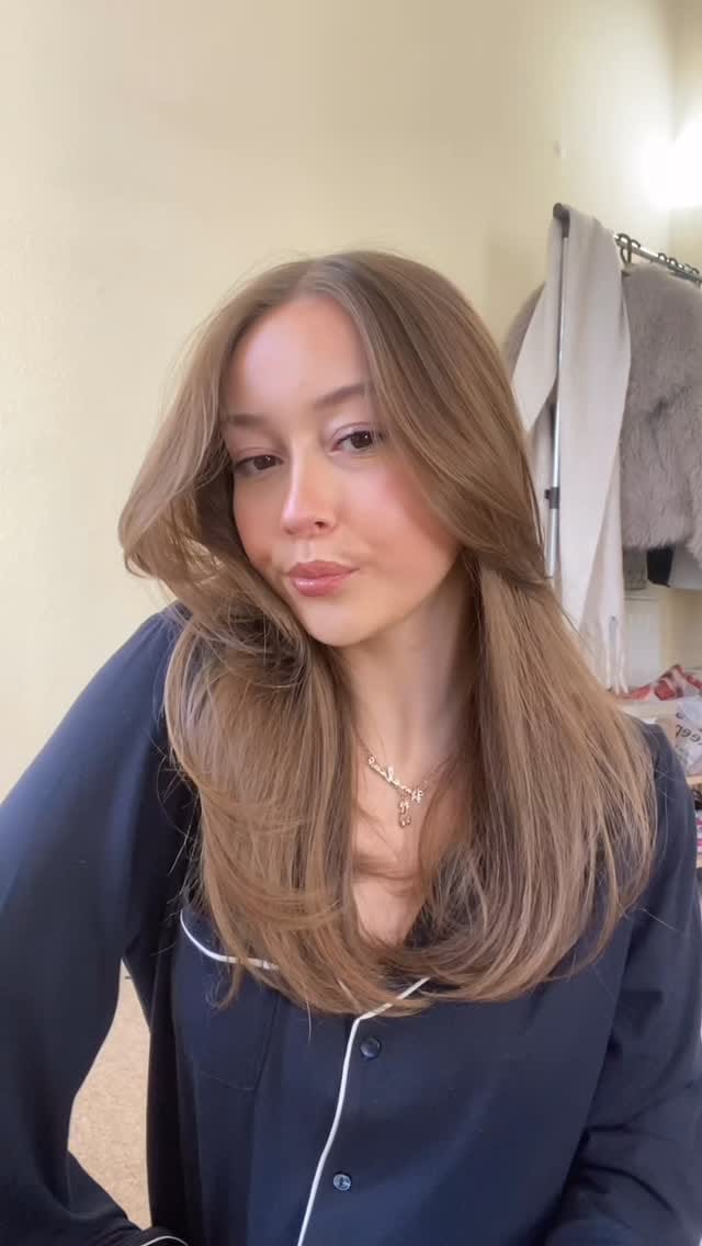 Post 4 by Amelia Moreton on Instagram (video)