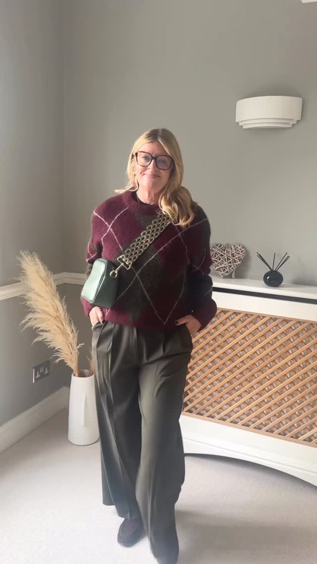 Post 3 by Helen Fay Archer-Lock on Instagram (video)