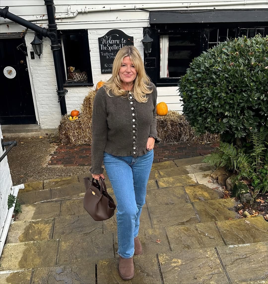 Post 5 by Helen Fay Archer-Lock on Instagram (carousel)