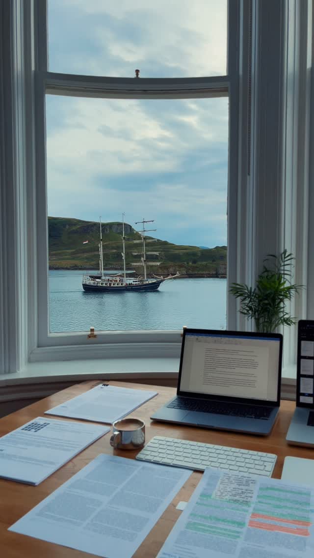 Post 3 by Merve | Data Scientist •AI Tech Tips •Productivity •Study on Instagram (video)