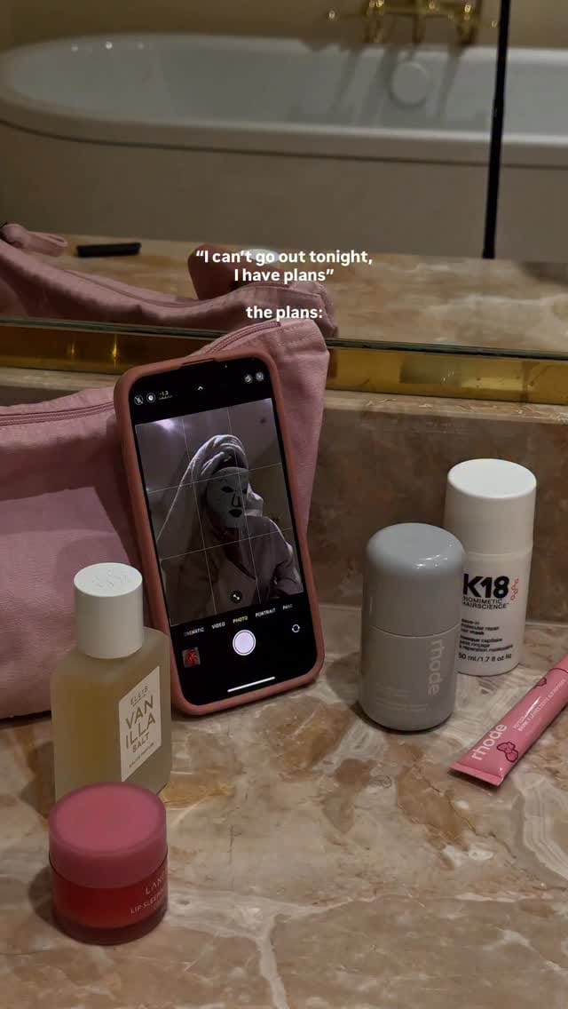 Post 1 by Em on Instagram (video)