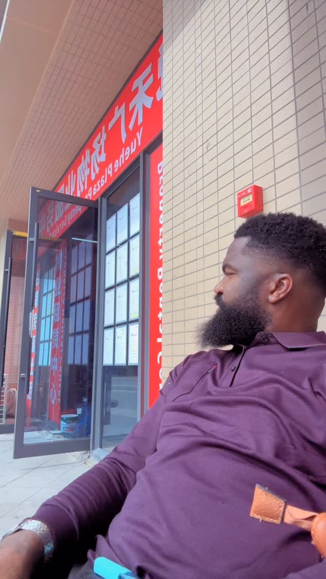 Post 3 by Anthorazy Nnaji on Instagram (video)