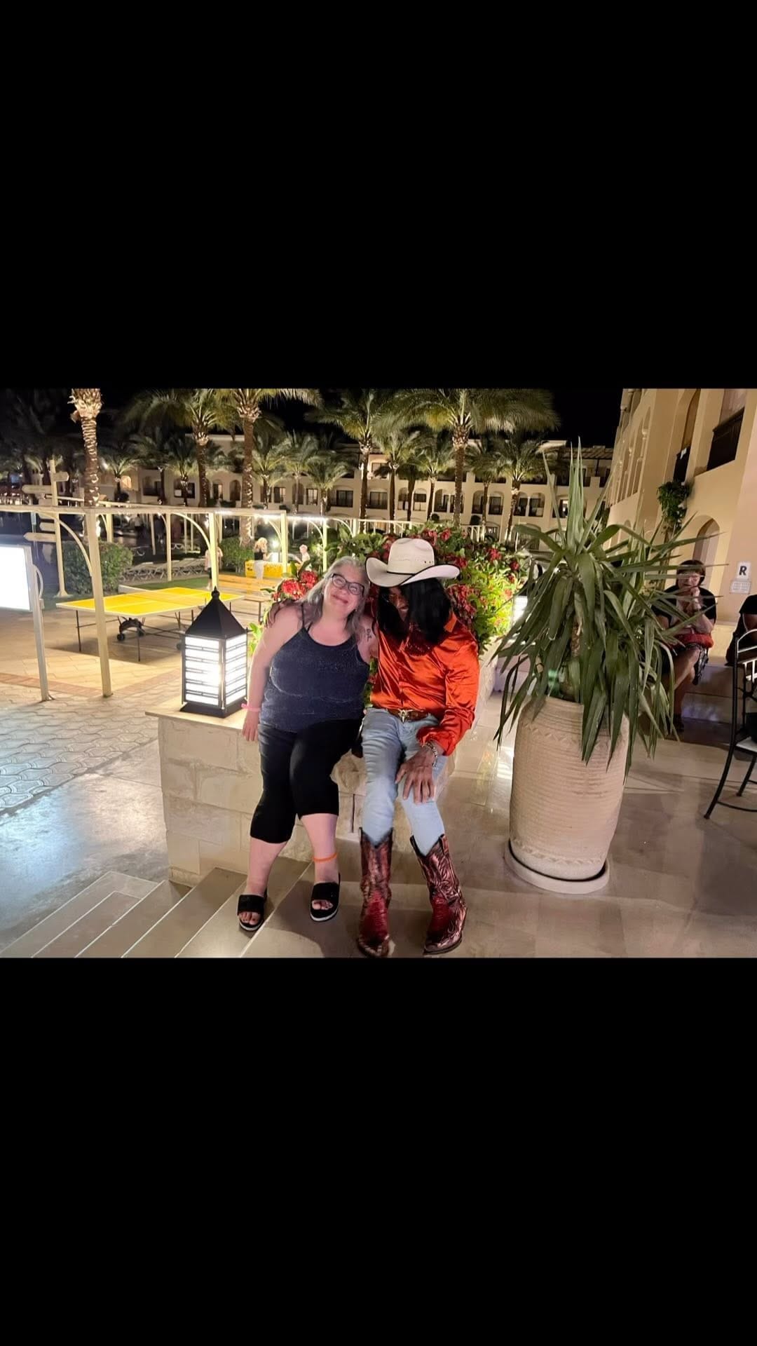 Post 7 by Nafees de Niro on Instagram (video)