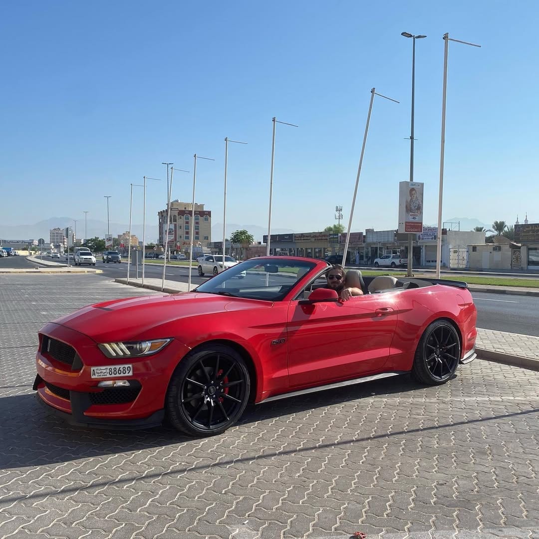 Post 10 by Mohamad Jlelati on Instagram (image)