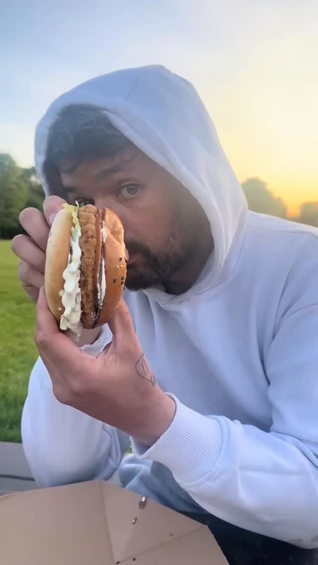 Post 5 by Alan Clabby on Instagram (video)