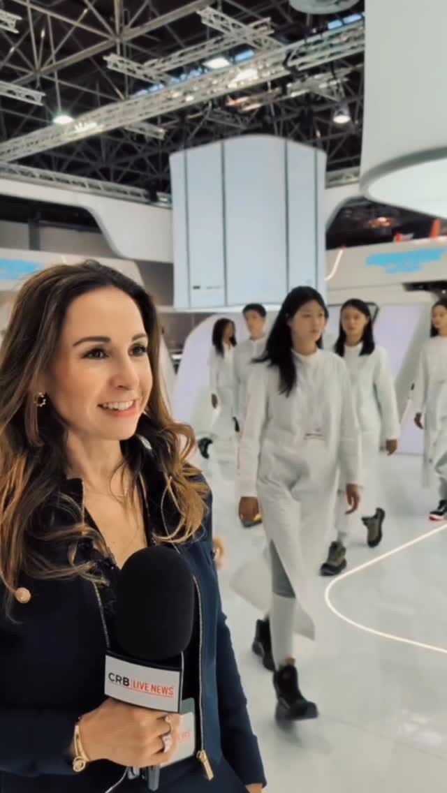 Post 3 by Claire Ross-Brown on Instagram (video)