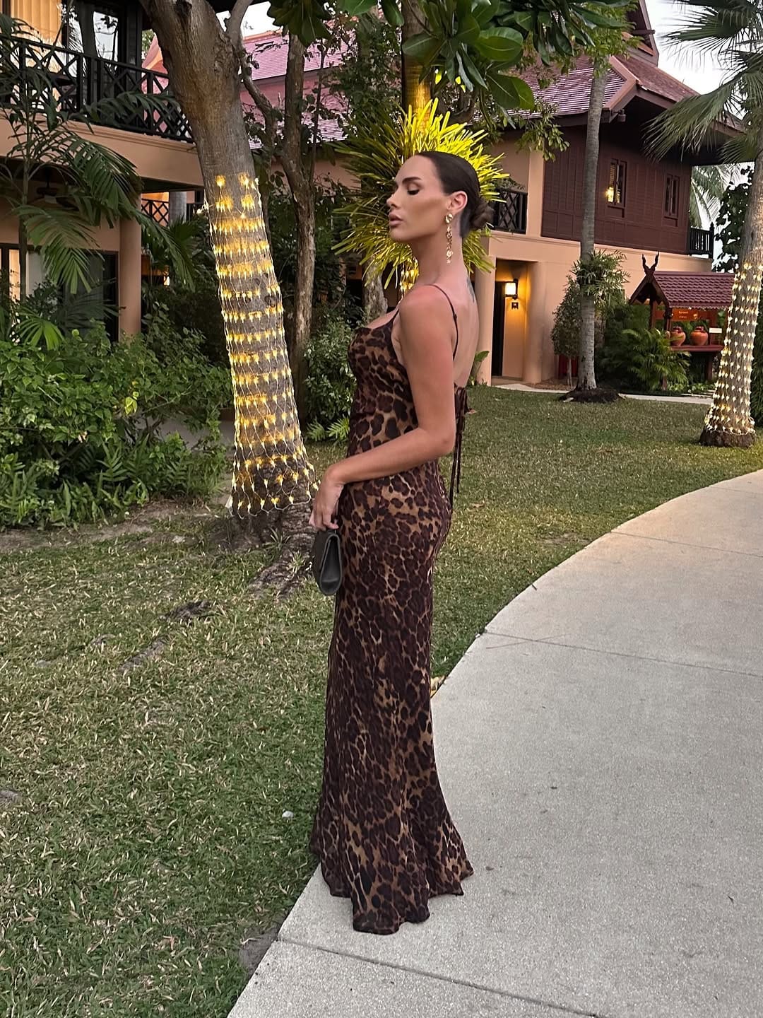 Post 6 by Maxie Janine Jameson on Instagram (carousel)