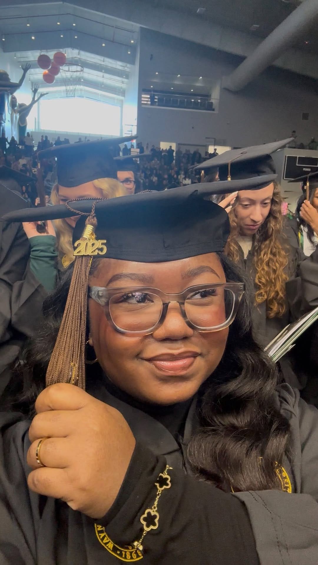 Post 1 by Chelsea Hollins | Detroit Influencer on Instagram (video)