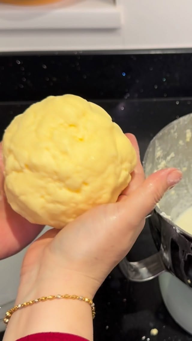 Post 4 by Shakila butt شکیلہ بٹ on Instagram (video)