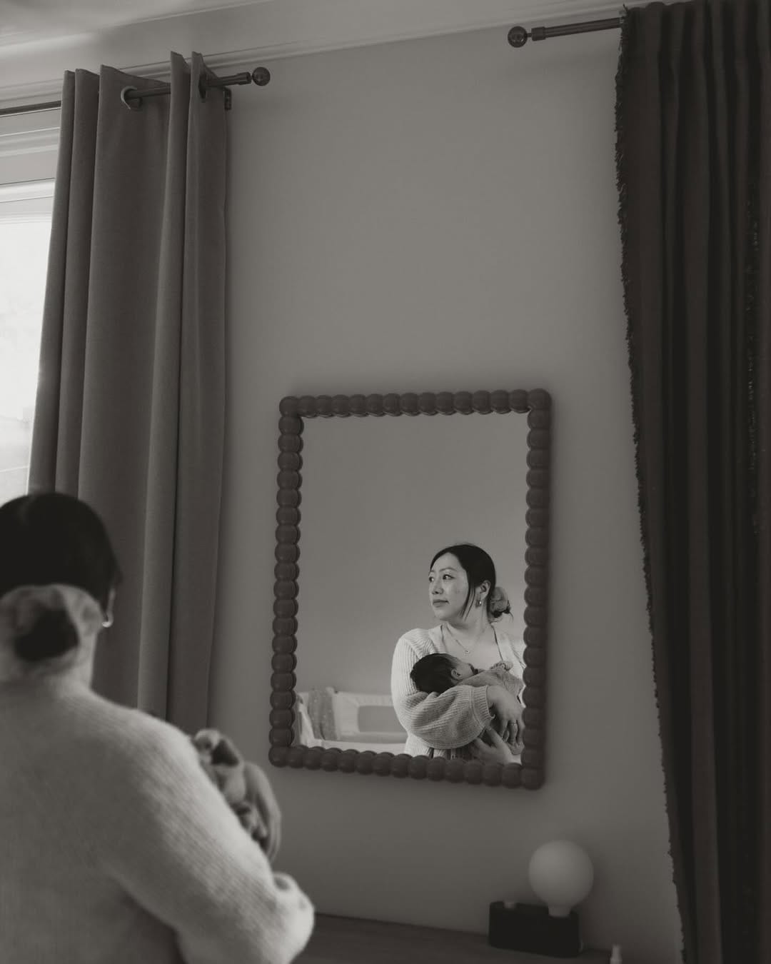 Post 4 by Elena | Newborn & Family Photographer on Instagram (carousel)