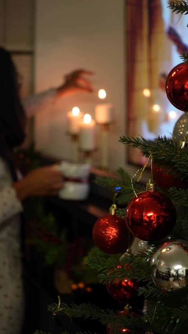 Post 10 by VANESSA EFIYA on Instagram (video)