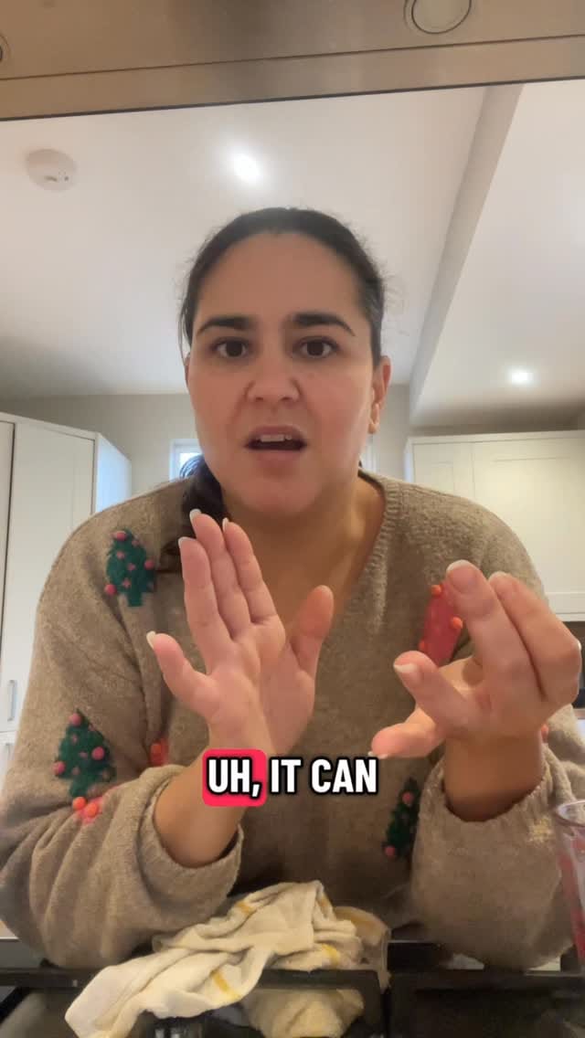 Post 5 by Sarah Clyne nutritionist & fitness on Instagram (video)