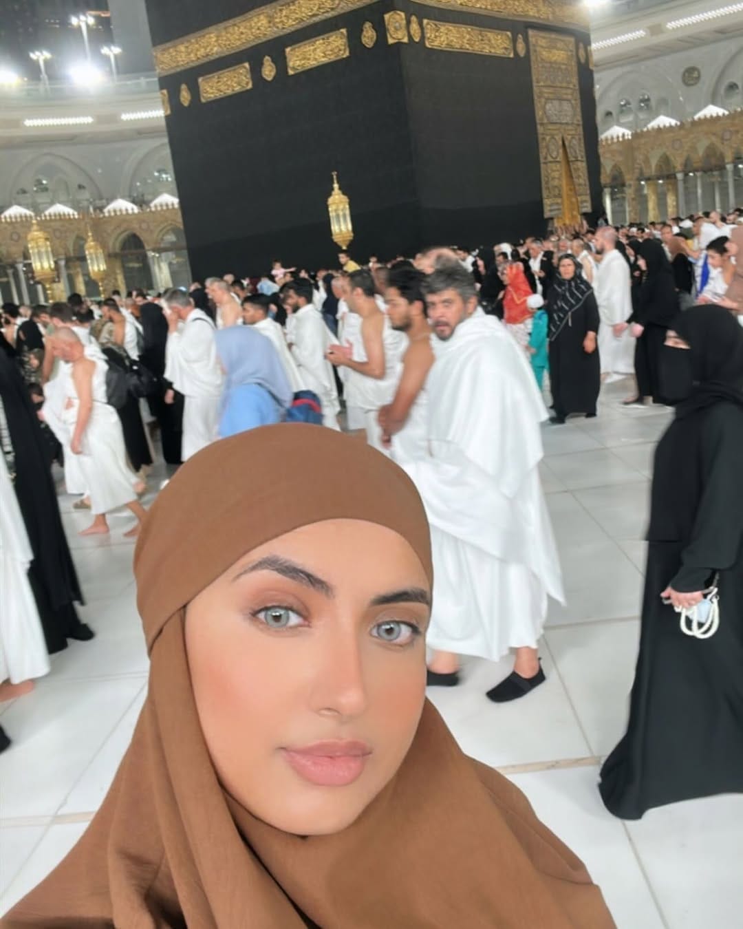 Post 8 by Sobia Hussain on Instagram (carousel)