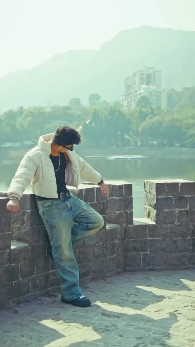Post 3 by Jiggar Thakkar on Instagram (video)