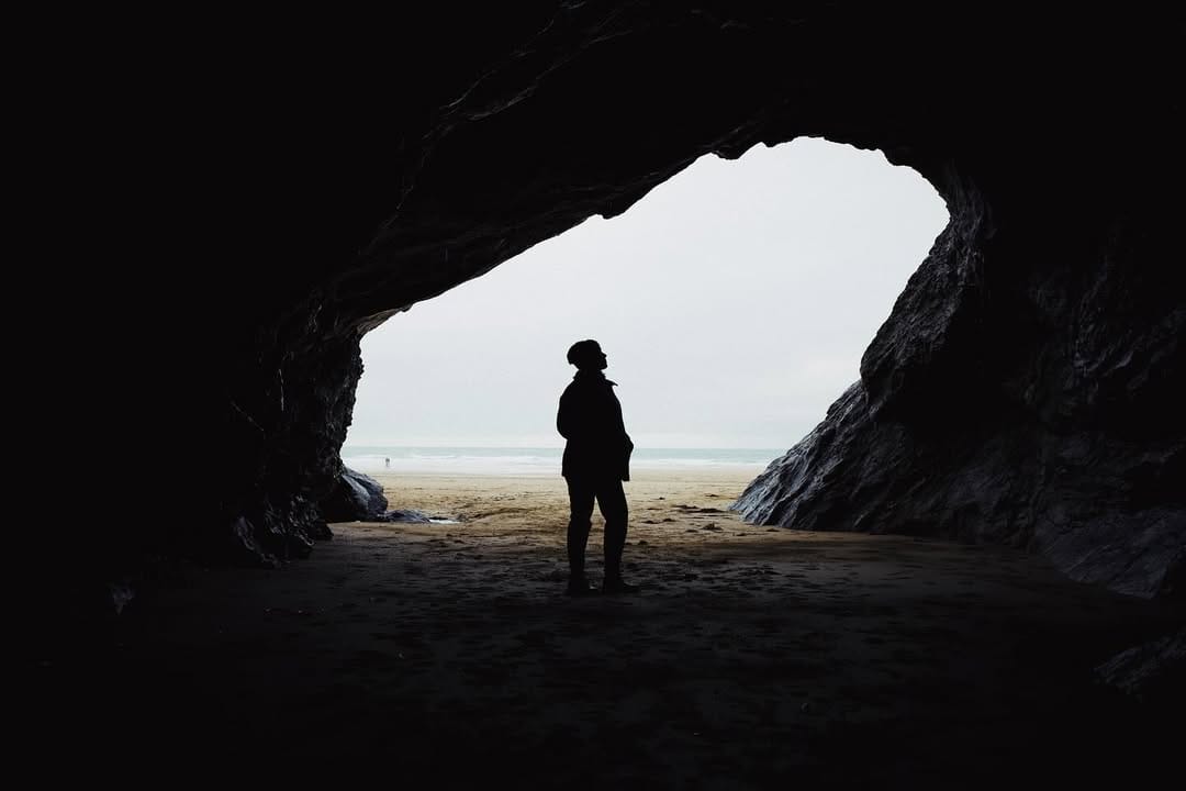 Post 2 by Joshua Bond on Instagram (image)