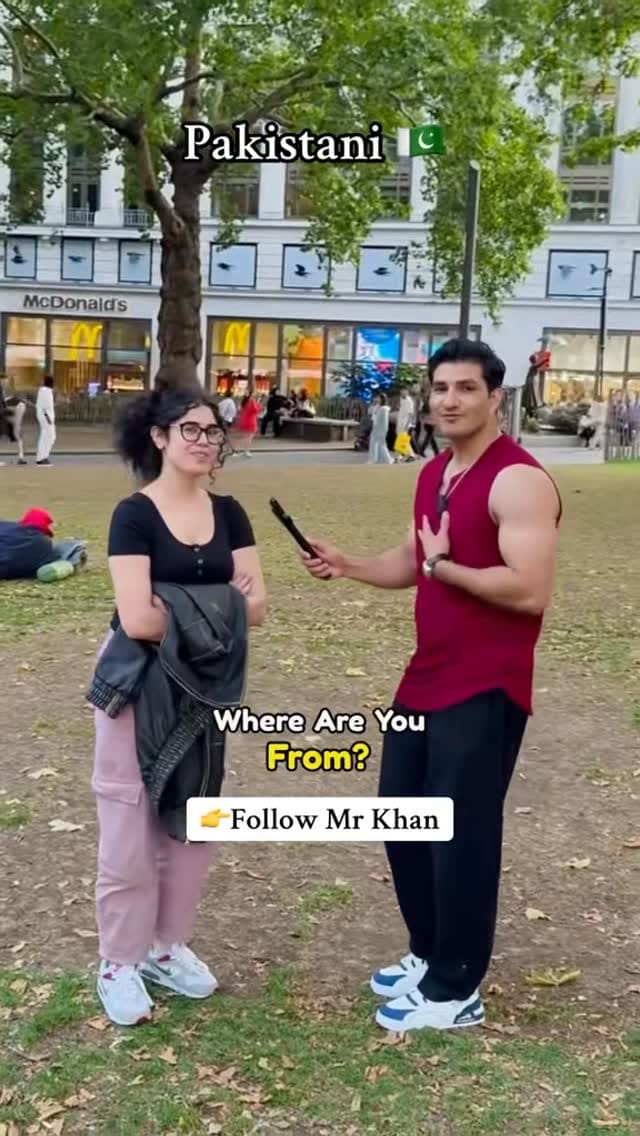 Post 4 by Street Aura on Instagram (video)