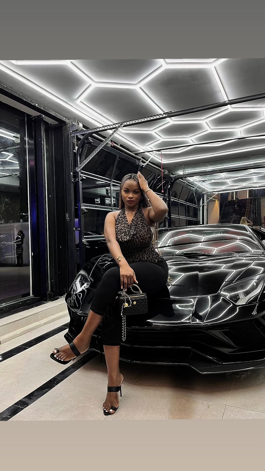 Post 3 by Tomi London • Content Creator on Instagram (video)