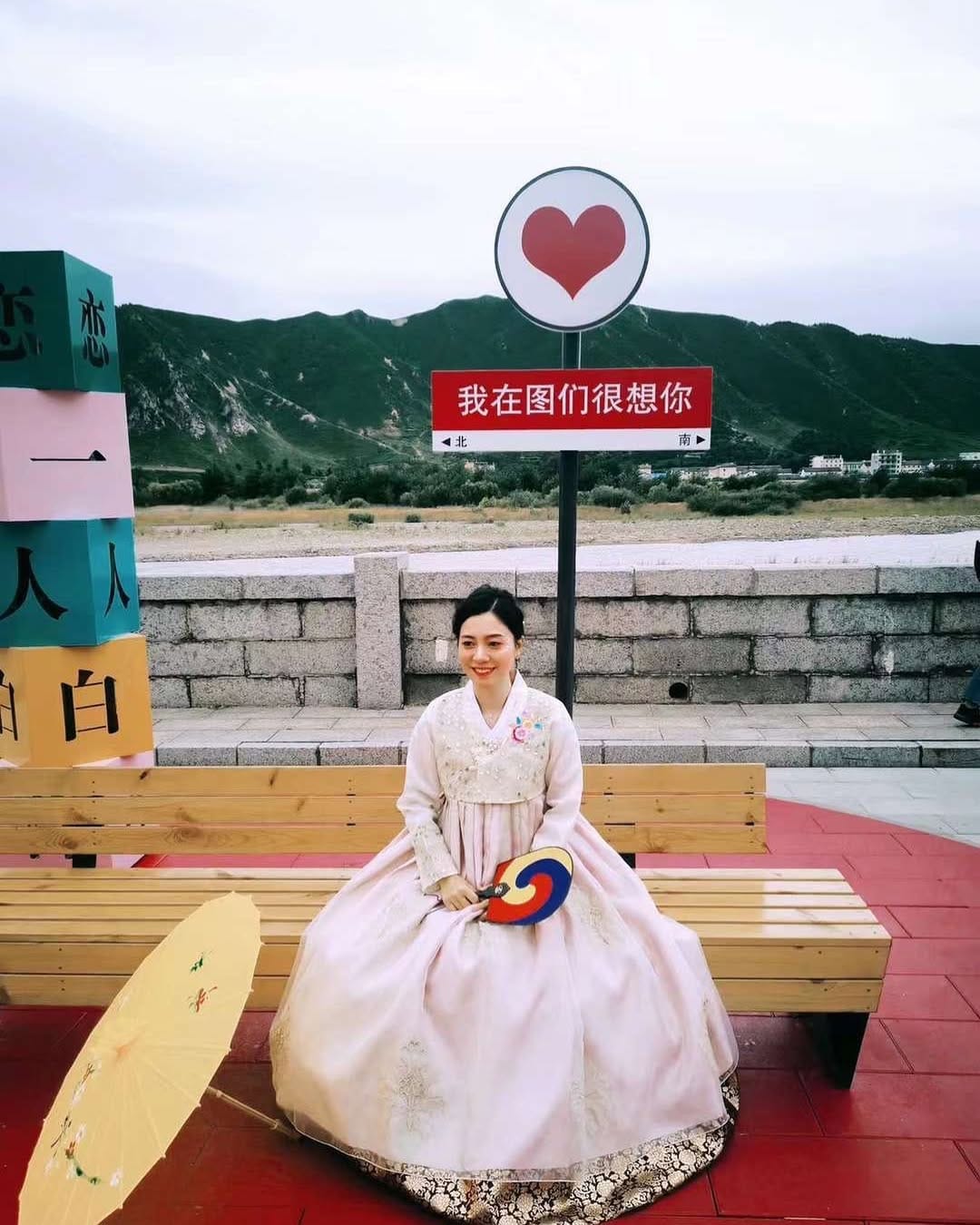 Post 7 by Liang XiaoYu on Instagram (image)