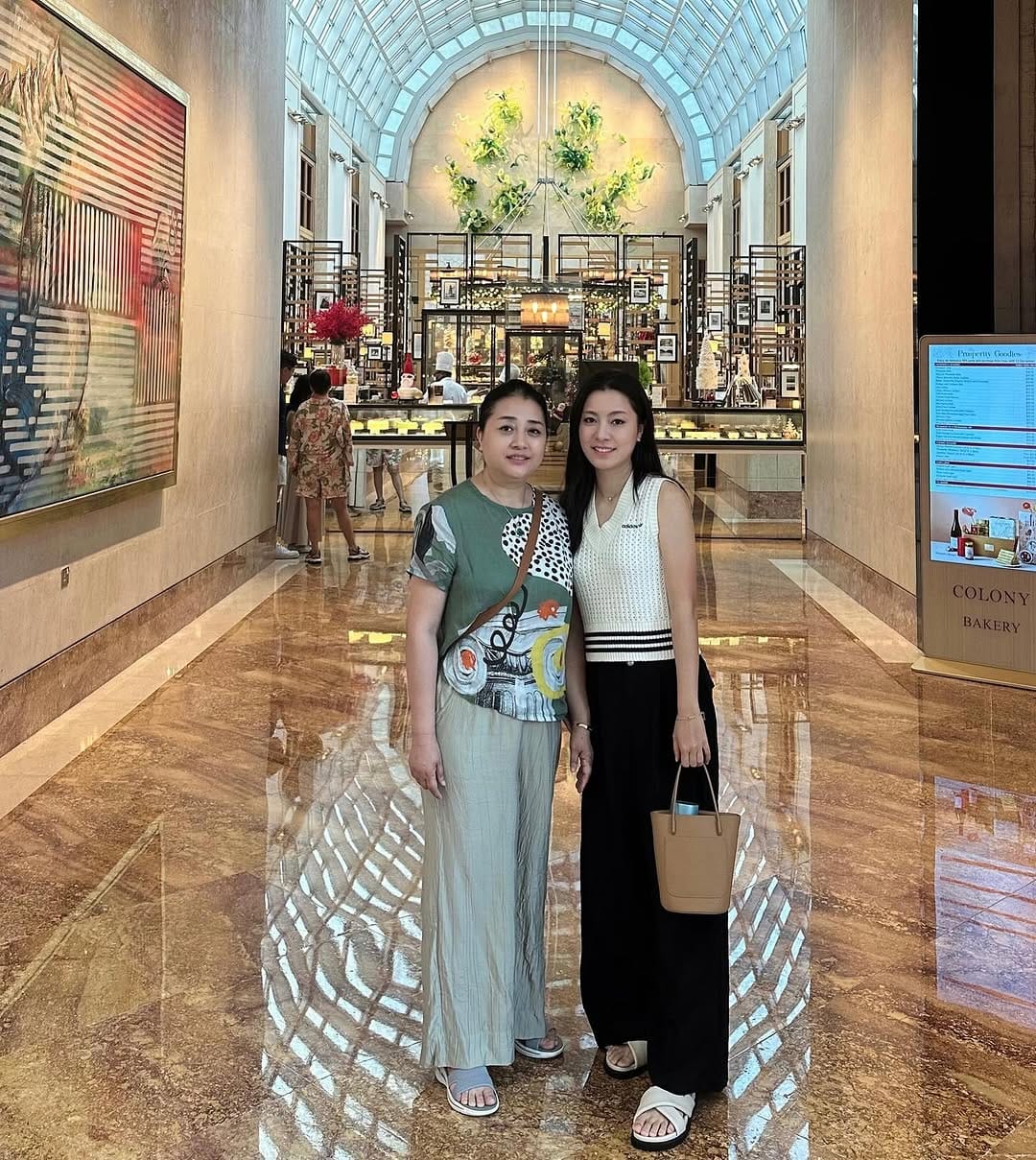 Post 3 by Liang XiaoYu on Instagram (carousel)